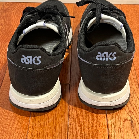 ASICS Women's Tiger Runner II Sportstyle Sneakers Size 7.5 - Picture 5 of 5